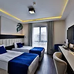 Hotel Kavala 4*