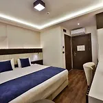Kavala 4*