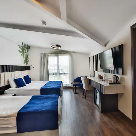 Kavala Hotel 4*
