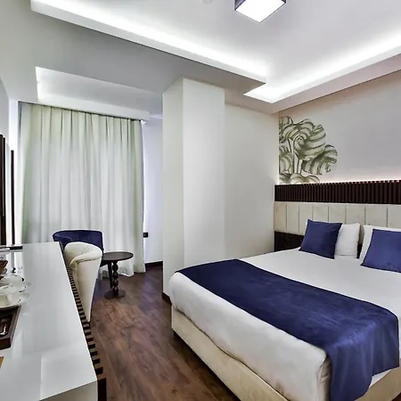 Kavala ホテル 4*